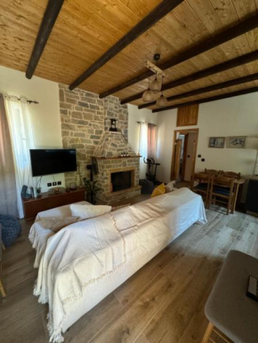 Margarita cottage in Paralia Velikas
